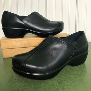 Poshmark clogs Clearance